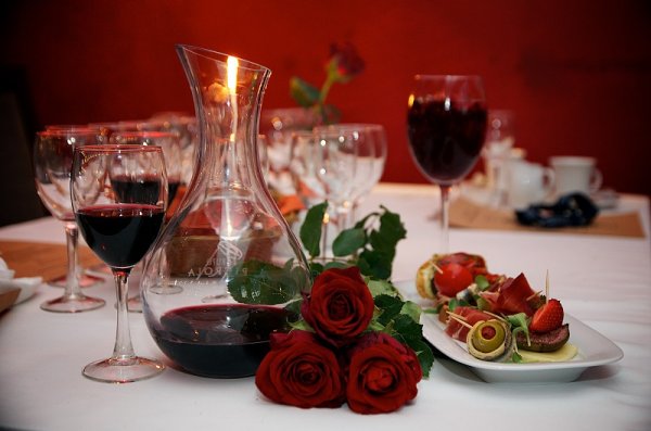 Романтический вечер с вином