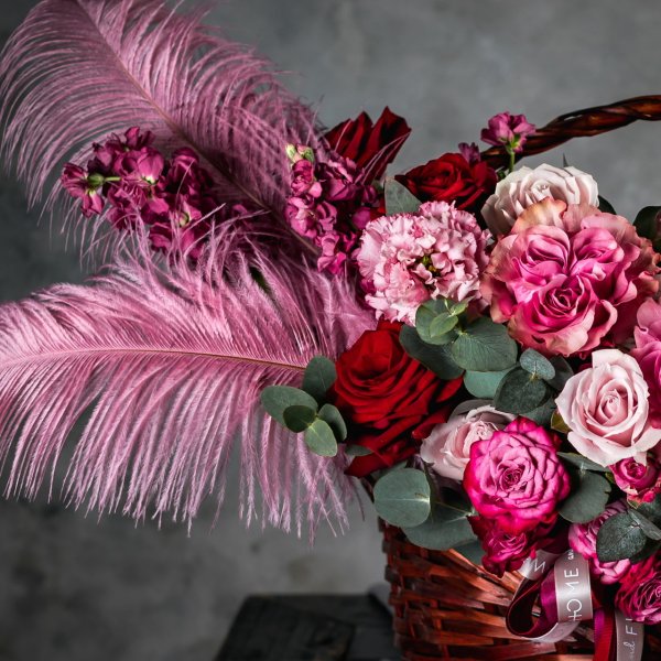 Цветы артисту