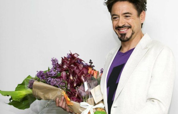 Бенедикт Камбербэтч с 8 марта