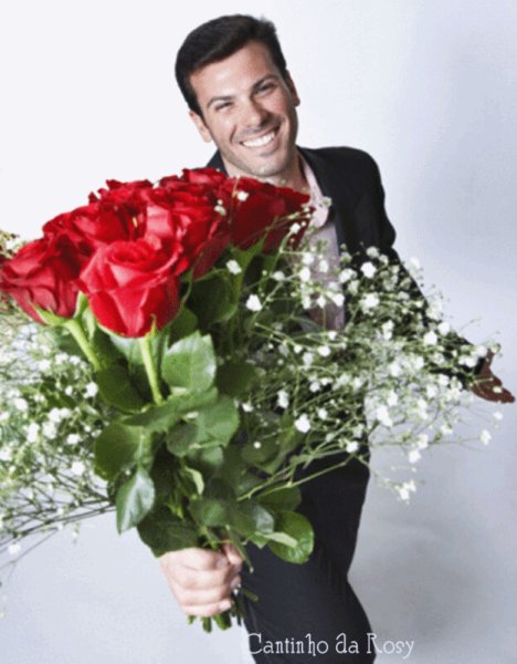 Сергей Лазарев с цветами