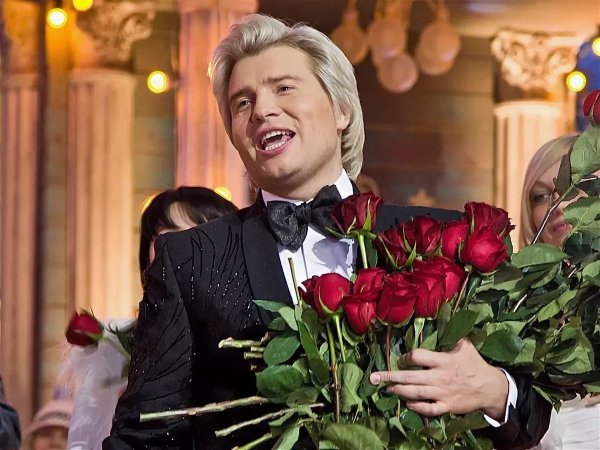 Бенедикт Камбербэтч цветы