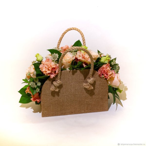 Сумочка с цветами