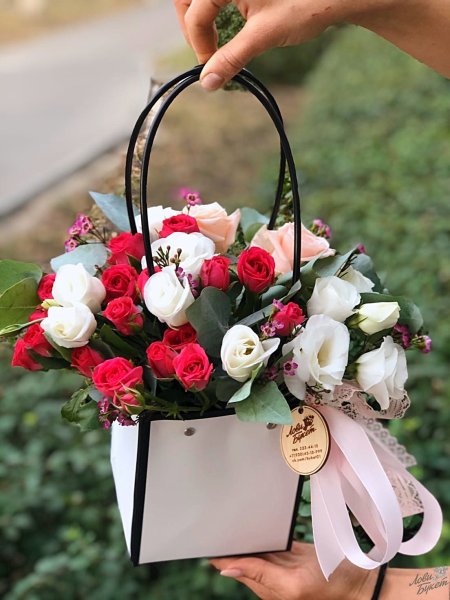 Букет в сумочке