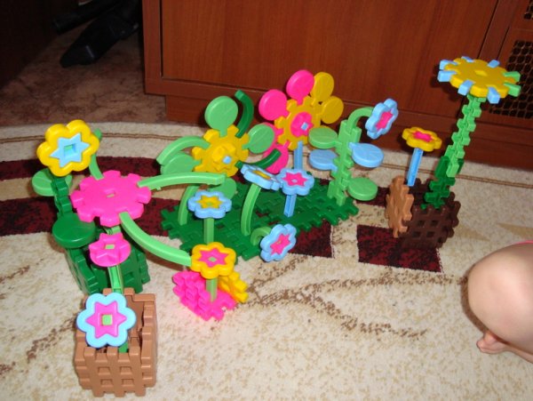 Конструктор Цветочная Поляна