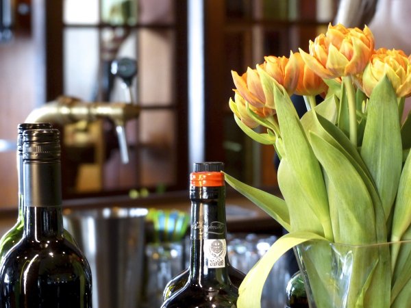 8 Марта вино