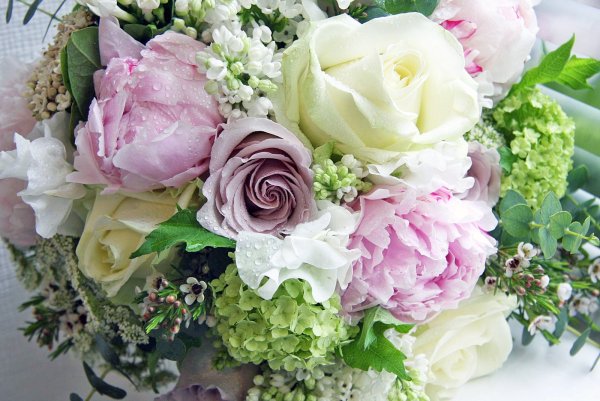 Шикарный нежный букет