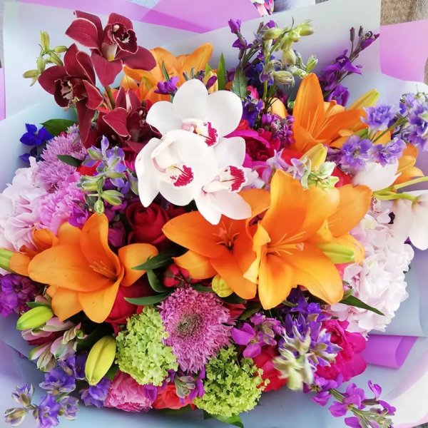 Яркий букет