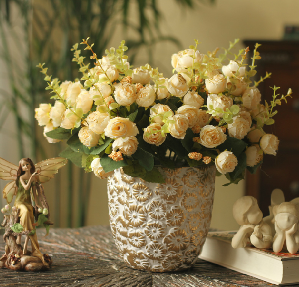 Шикарные букеты в вазах