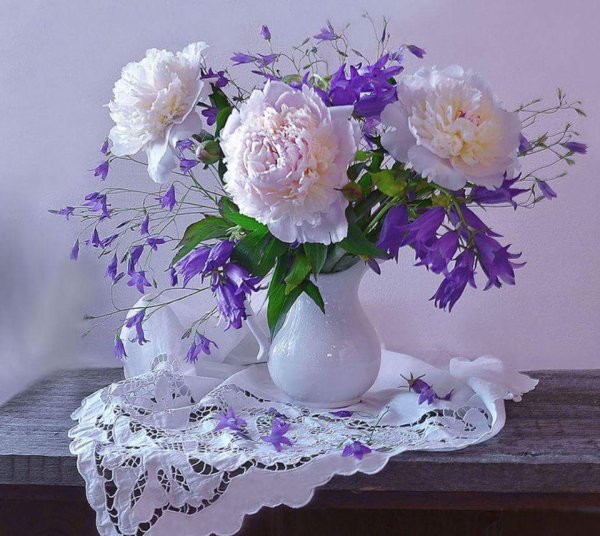 Шикарный букет в вазе