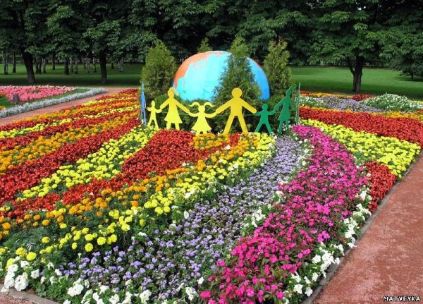 Тематический цветник