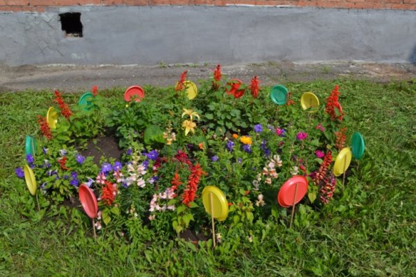 Клумбы, рабатки, бордюры, Альпийская горка