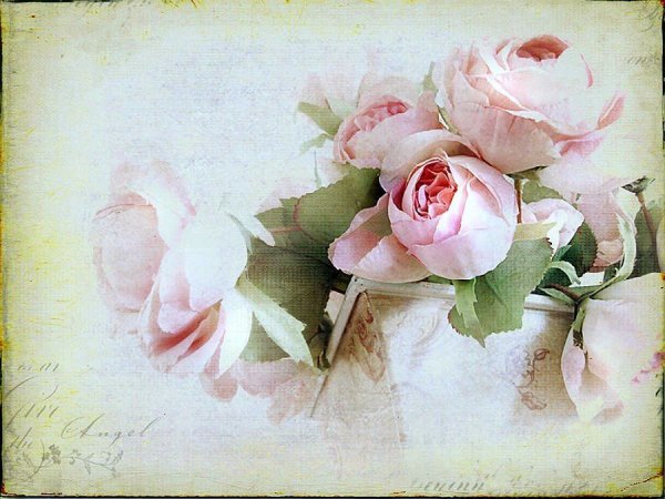 Винтажные цветы пастельных тонов