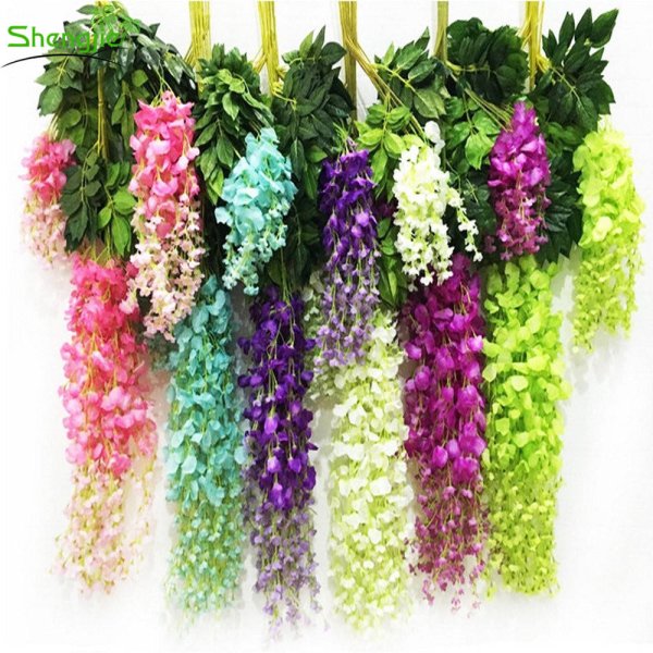 Искусственные цветы свисающие