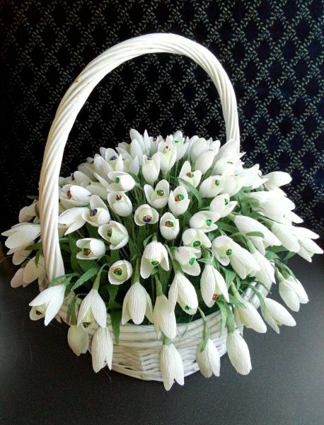 Цветы подснежники букет