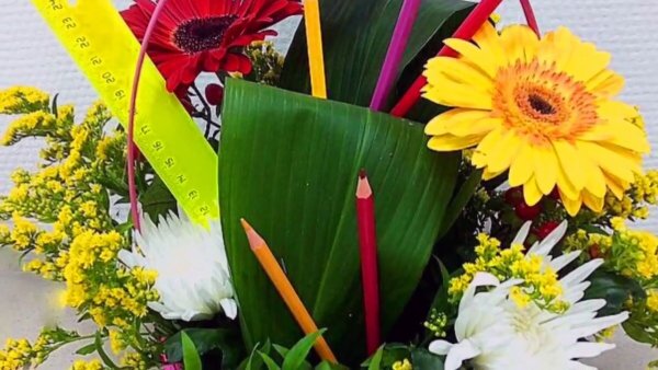 Школьные цветы