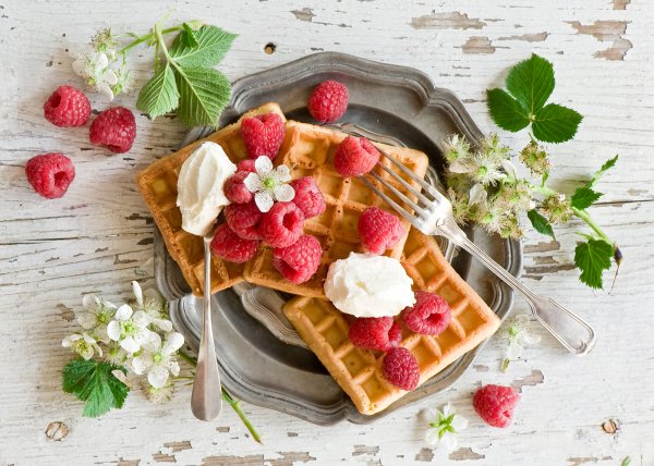 Выпечка и цветы