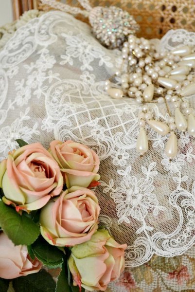 Винтажное кружево