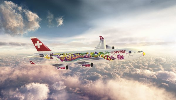 Самолет и цветы