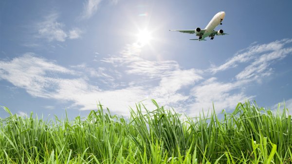 Воздушный самолетик