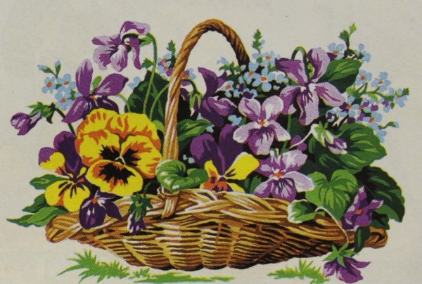 Корзина с анютиными глазками