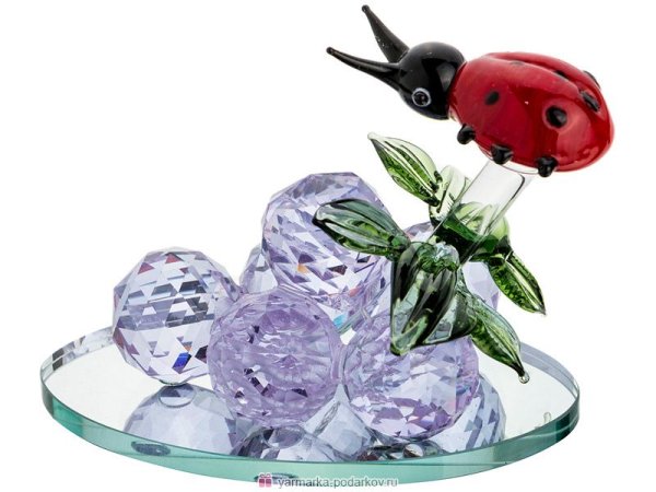 Цветы из фарфора