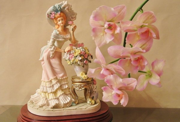 Зверюшки из живых цветов