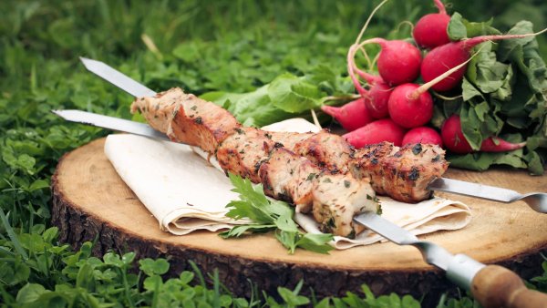 Шашлык с зеленью