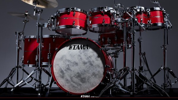 Tama Drum Set