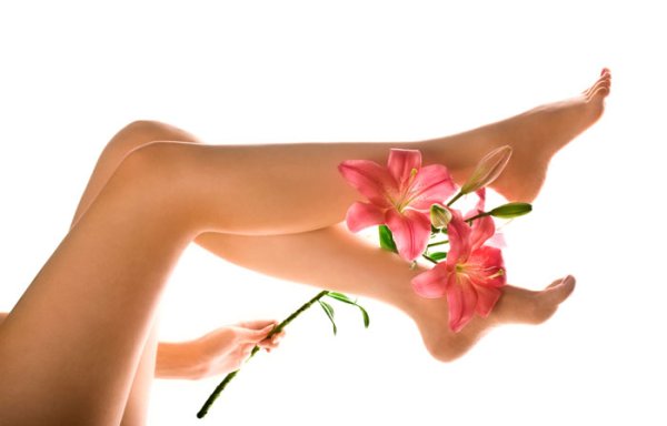 Ноги с цветами
