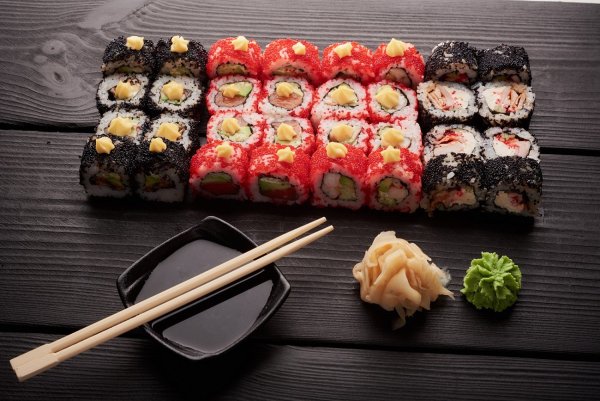 Сеты суши роллы