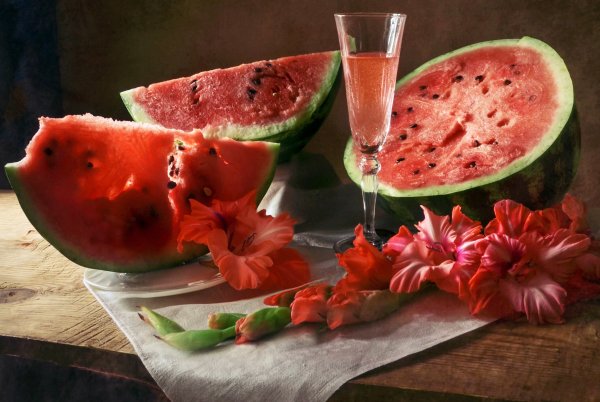 Арбуз и вино