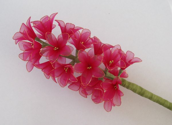 Цветы из капроновых колготок