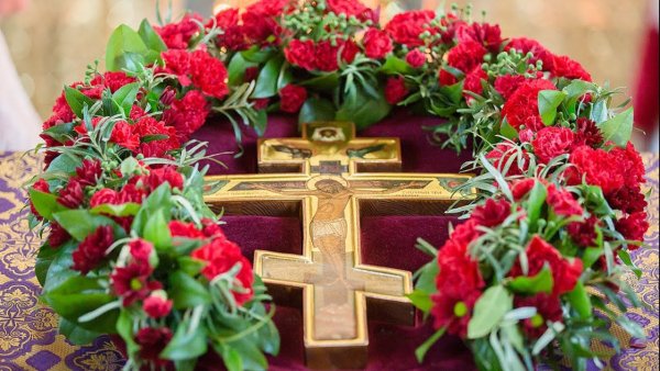 Крест фэнтези