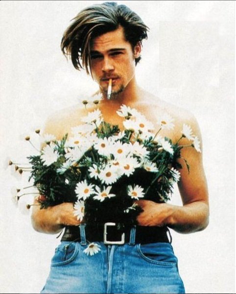 Ален Делон с цветами