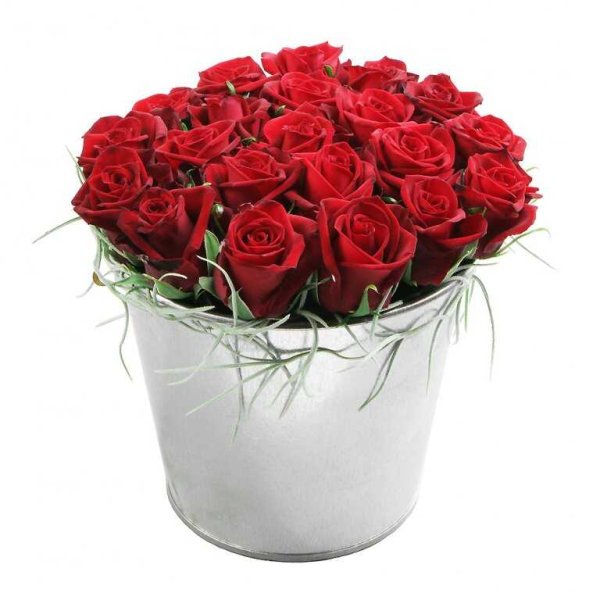 Розы в ведре