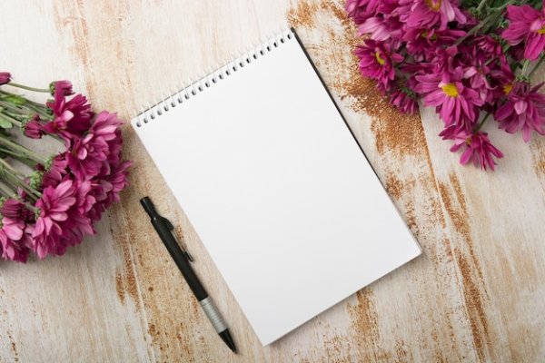 Блокнот с цветами