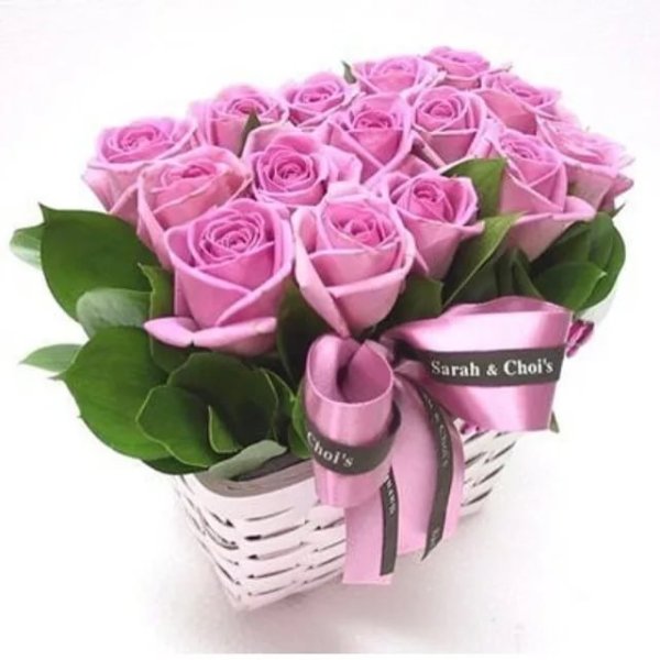 С днём рождения женщине красивые букеты