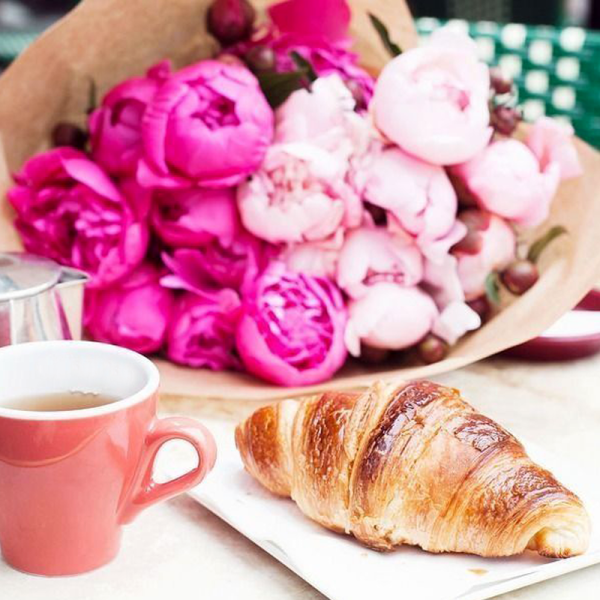 Красивый завтрак с видом