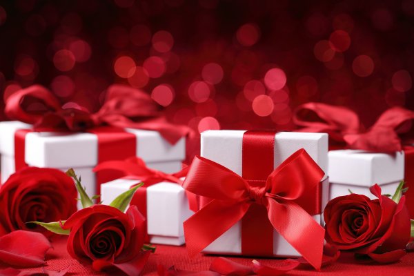 Цветы в подарок