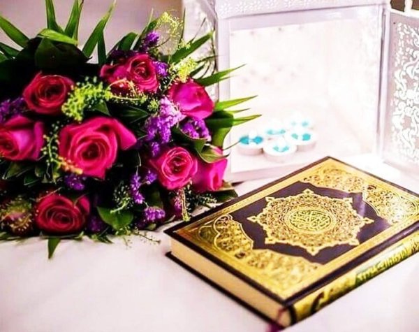 Коран и цветы