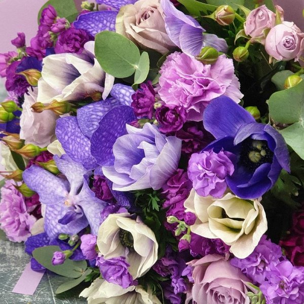 Букет сиреневых цветов