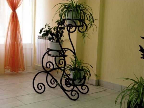 Кованые изделия подставки под цветы