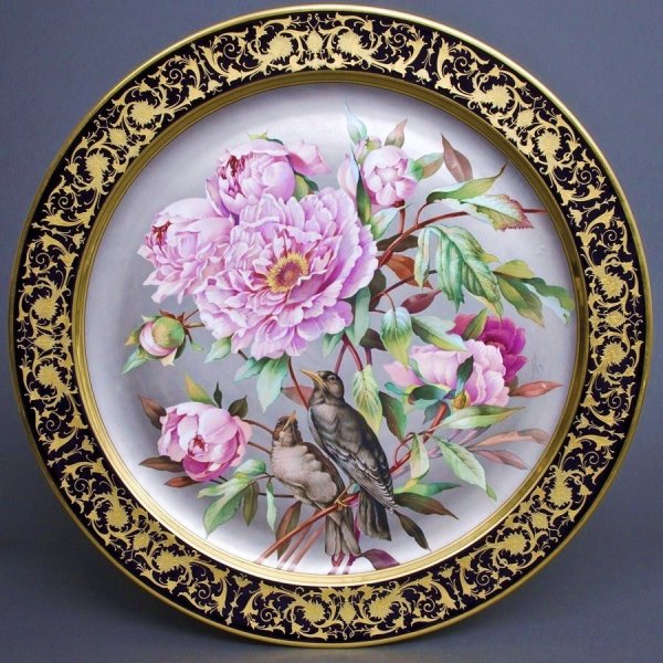 Расписные фарфоровые тарелки