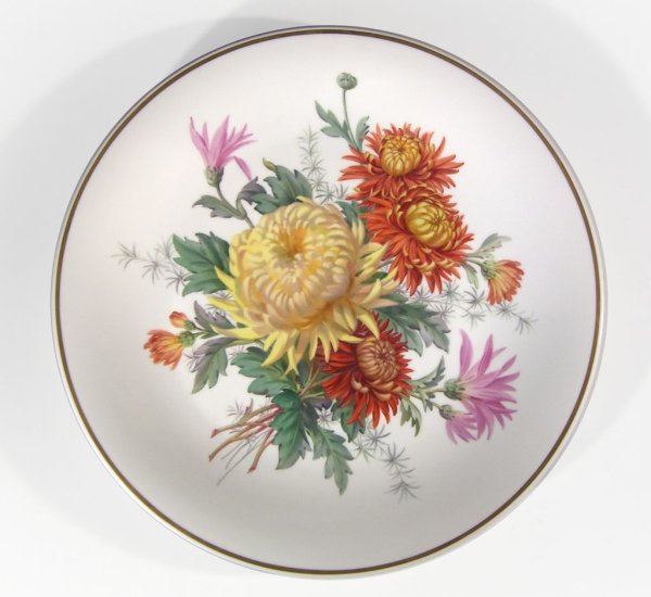 Хризантемы на фарфоре