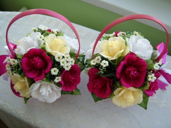 Два букета цветов