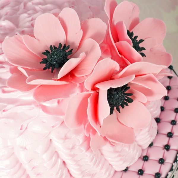 Розы из сахарной мастики