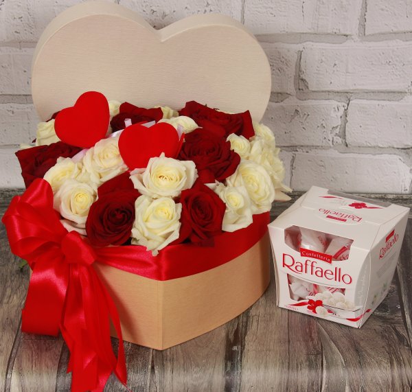Розы и Raffaello