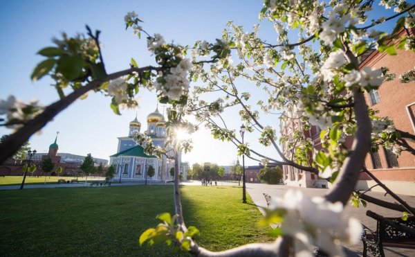 Церковь на реке Которосль