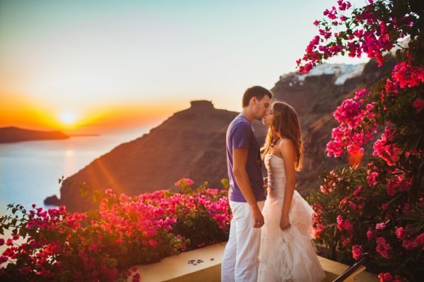 Влюбленные с ромашками