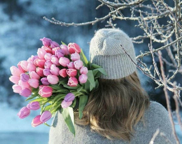 Весенние женские аватарки